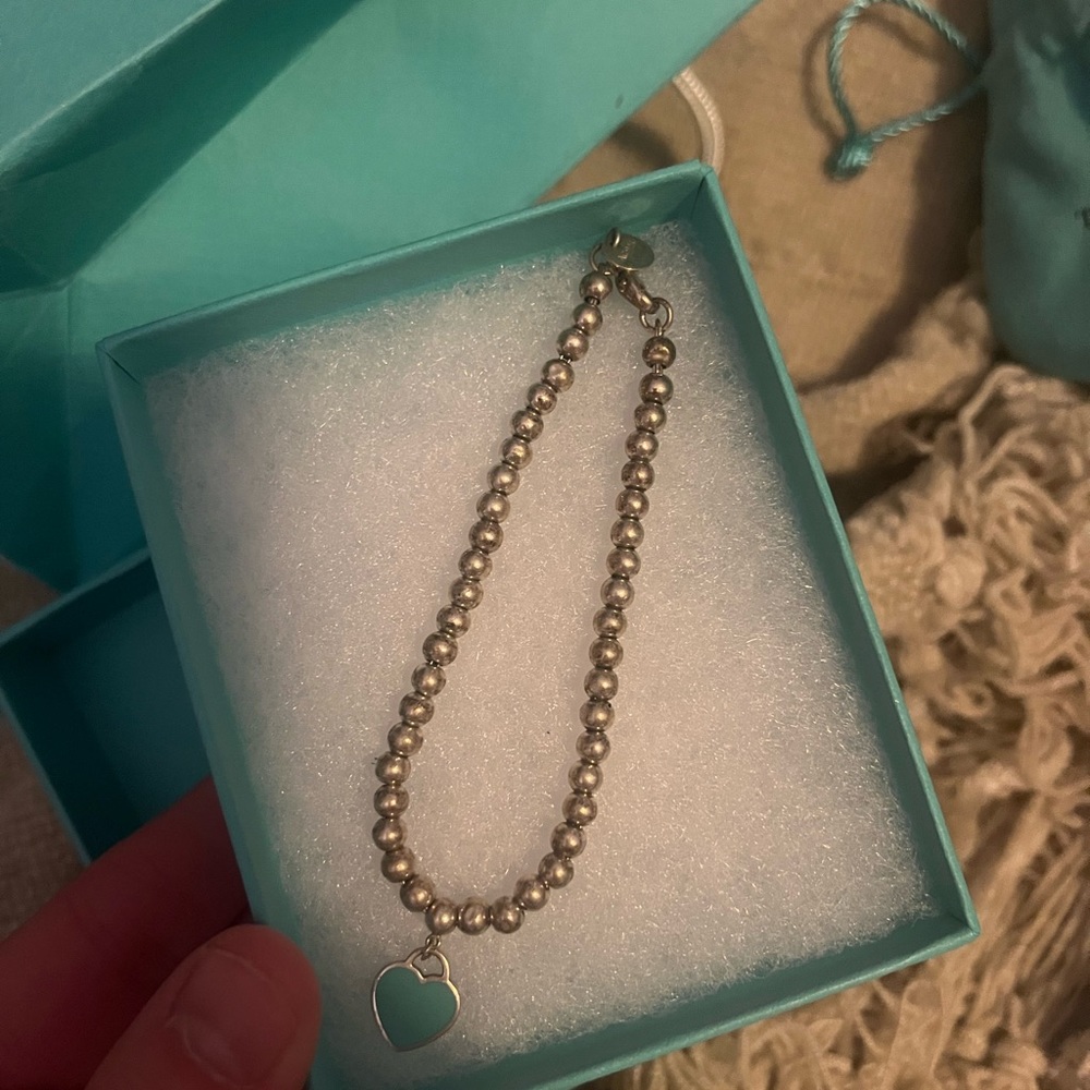 Tiffany Blue Heart Tag Bead Bracelet in Silver, 4 mm💙
